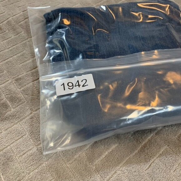 Calvin Klein Womens 6 Denim Jeans Blue Skinny Low Rise Medium Wash Stretch - Picture 13 of 13